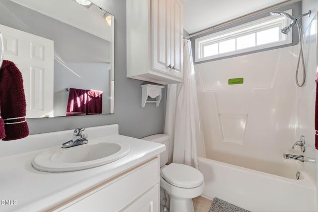 305 River Birch Run, Coats, NC 27521