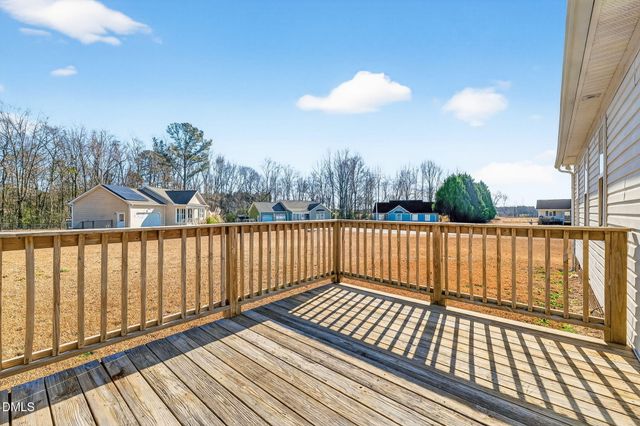 305 River Birch Run, Coats, NC 27521
