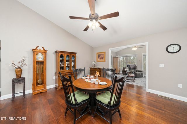 109 Beachwood Dr., Fairfield Glade, TN 38558