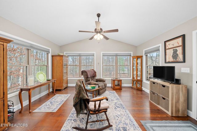 109 Beachwood Dr., Fairfield Glade, TN 38558