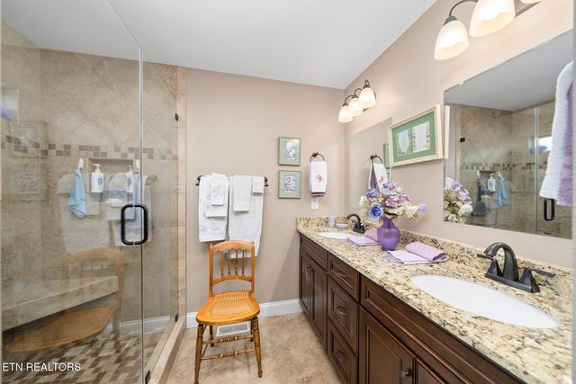 109 Beachwood Dr., Fairfield Glade, TN 38558