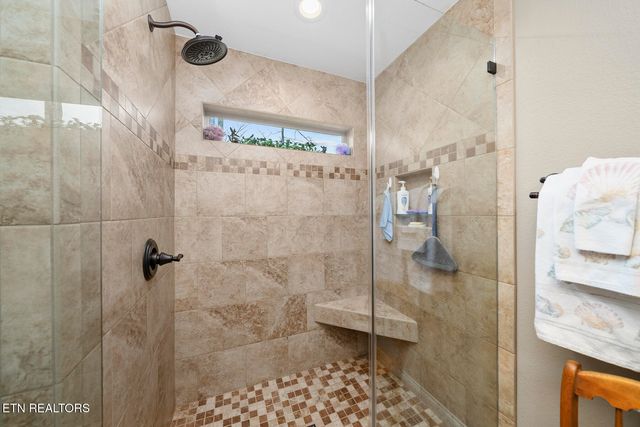 109 Beachwood Dr., Fairfield Glade, TN 38558