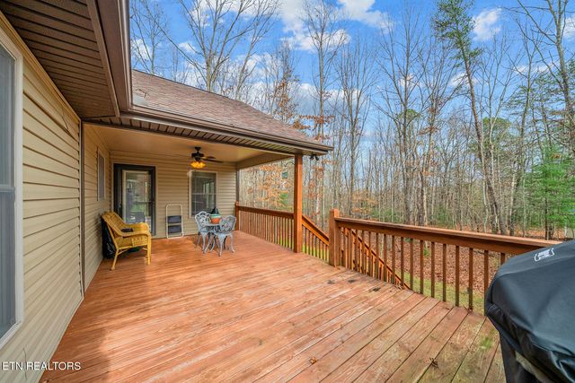 109 Beachwood Dr., Fairfield Glade, TN 38558