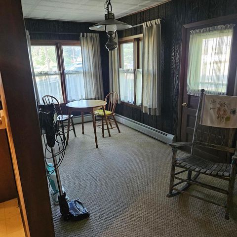 224 N Madison Street, Coloma, WI 54930
