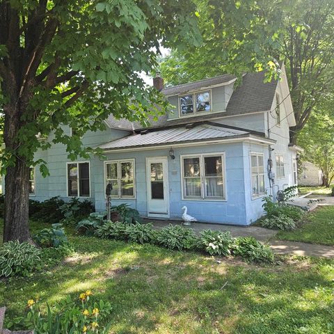 224 N Madison Street, Coloma, WI 54930