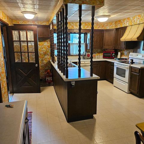 224 N Madison Street, Coloma, WI 54930