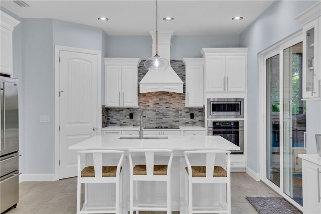 2213 W Ocean Oaks Circle, Vero Beach, FL 32963