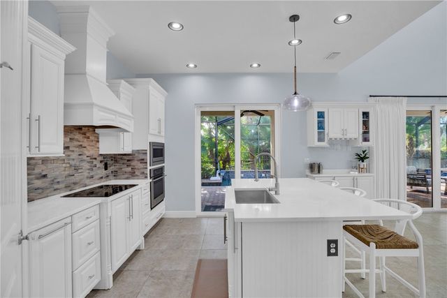 2213 W Ocean Oaks Circle, Vero Beach, FL 32963