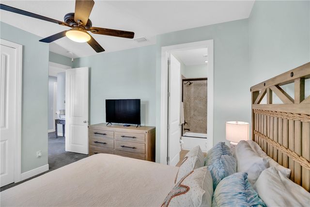 2213 W Ocean Oaks Circle, Vero Beach, FL 32963