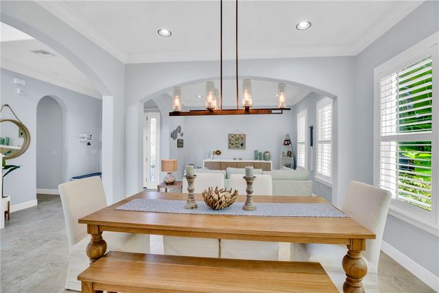 2213 W Ocean Oaks Circle, Vero Beach, FL 32963