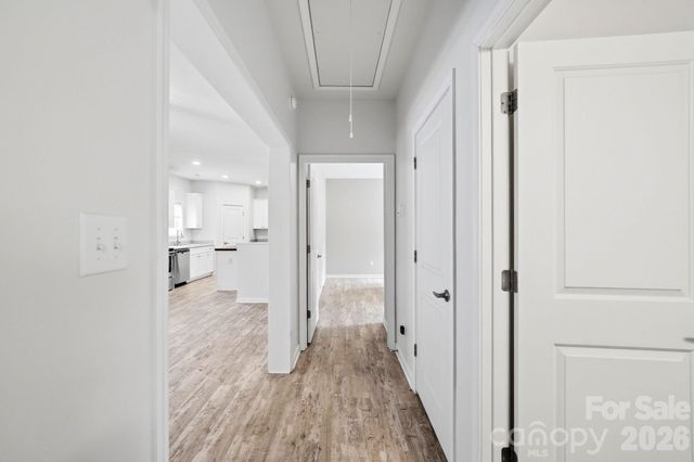 138 Lone Eagle Lane, Hendersonville, NC 28739