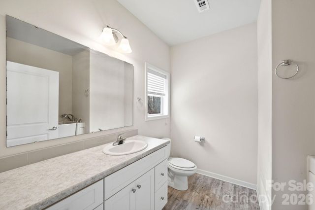 138 Lone Eagle Lane, Hendersonville, NC 28739