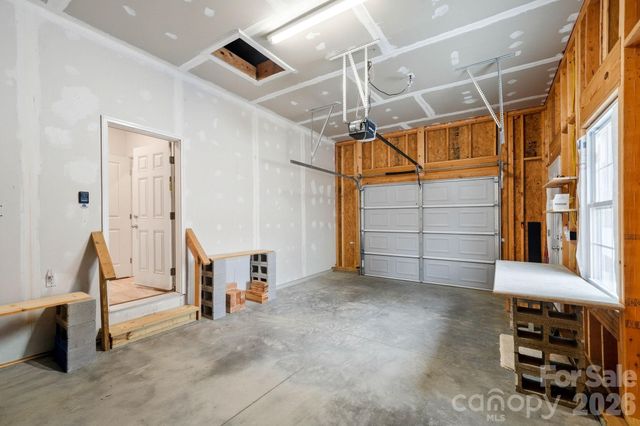 138 Lone Eagle Lane, Hendersonville, NC 28739