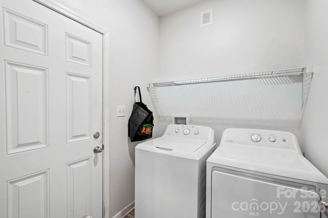 138 Lone Eagle Lane, Hendersonville, NC 28739