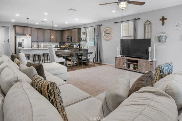 582 Clarence Muse Loop, Perris, CA 92570