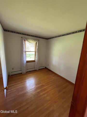 57 Lovecky Road, Coxsackie, NY 12192