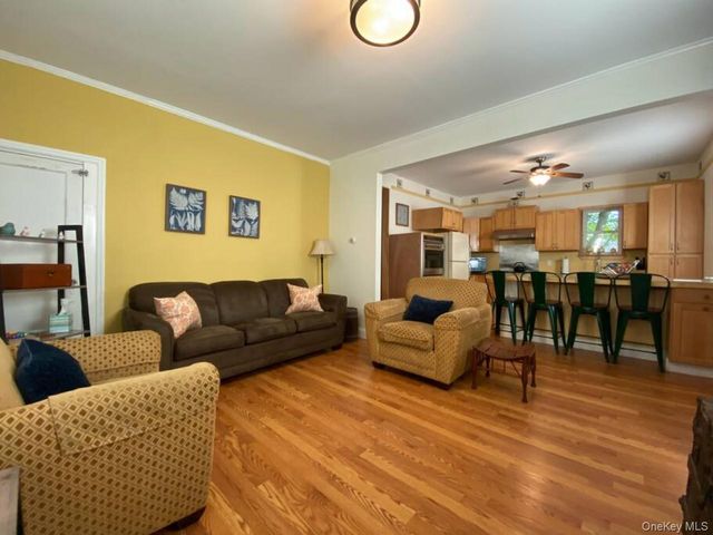 6 Hope Street, Hurleyville, NY 12747