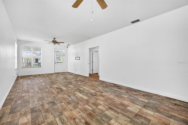 6450 ASHVILLE DR, Zephyrhills, FL 33542