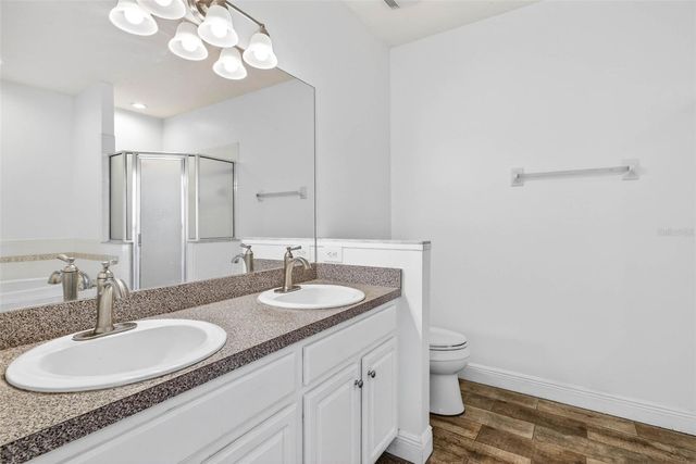 6450 ASHVILLE DR, Zephyrhills, FL 33542