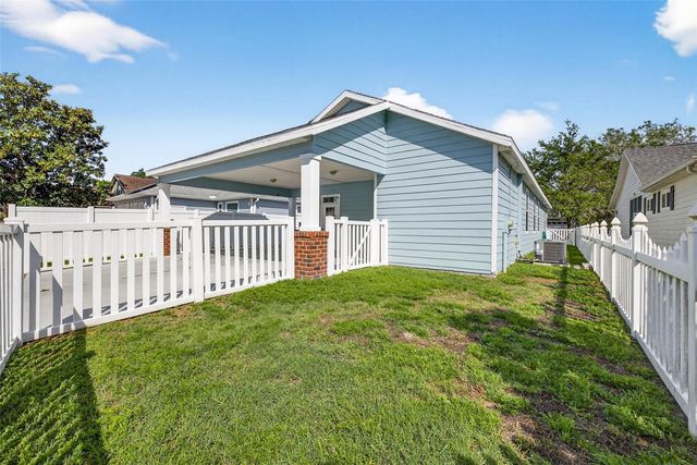 6450 ASHVILLE DR, Zephyrhills, FL 33542