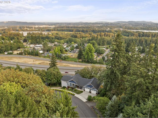 2012 Nw SIERRA Ln, Camas, WA 98607