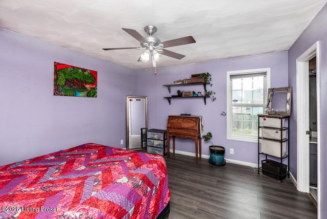 227 Seminole Ct, Shepherdsville, KY 40165