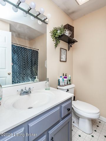 227 Seminole Ct, Shepherdsville, KY 40165