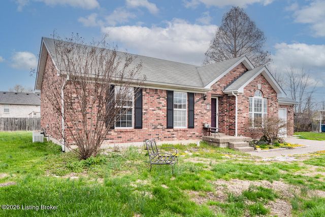 227 Seminole Ct, Shepherdsville, KY 40165