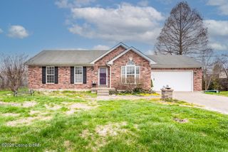 227 Seminole Ct, Shepherdsville, KY 40165