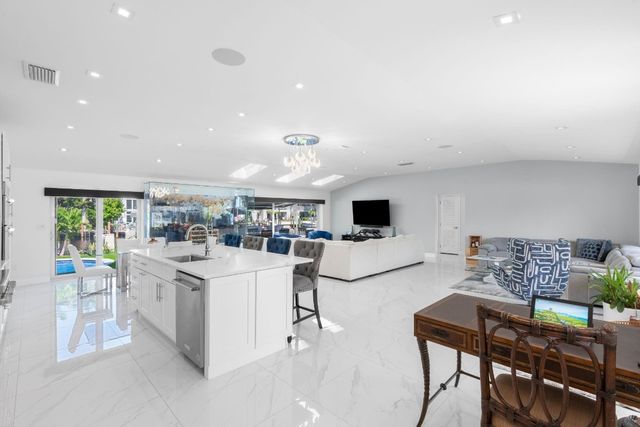 2813 NE 29th Street, Fort Lauderdale, FL 33306