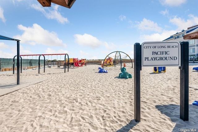 88 Pacific Boulevard, Long Beach, NY 11561
