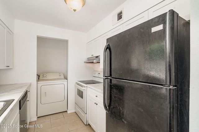 2219 Flower Tree Circle, Melbourne, FL 32935