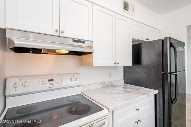 2219 Flower Tree Circle, Melbourne, FL 32935