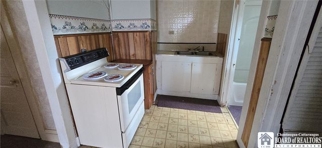 1305 West State Street, Olean, NY 14760