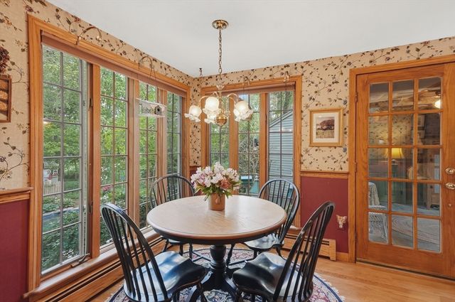 26 Ideal Avenue, Chelmsford, MA 01824
