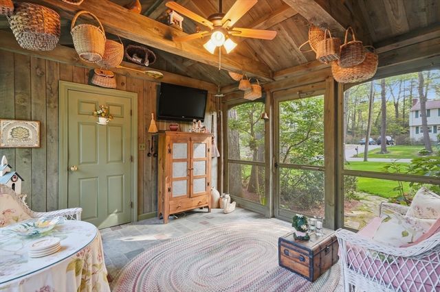 26 Ideal Avenue, Chelmsford, MA 01824