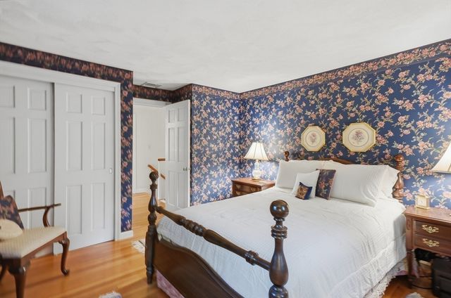 26 Ideal Avenue, Chelmsford, MA 01824