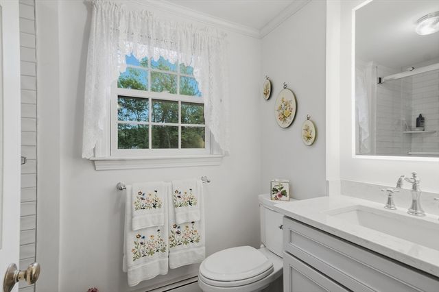 26 Ideal Avenue, Chelmsford, MA 01824