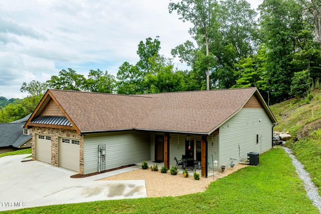 1129 Traders Walk, Johnson City, TN 37601
