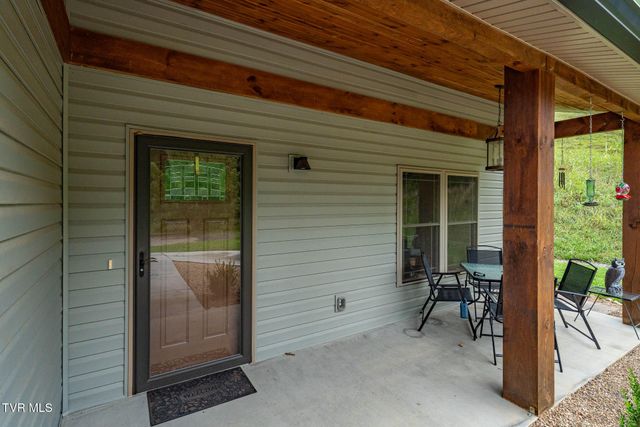 1129 Traders Walk, Johnson City, TN 37601