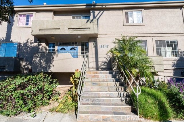 18347 Saticoy 28, Reseda (los Angeles), CA 91335