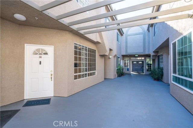 18347 Saticoy 28, Reseda (los Angeles), CA 91335