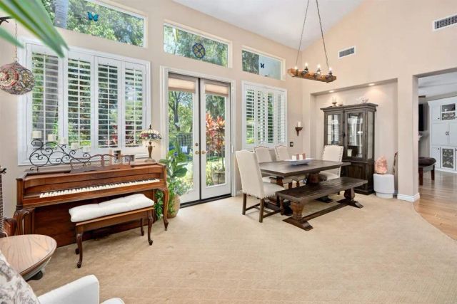 2704 W Canyon Avenue, San Diego, CA 92123