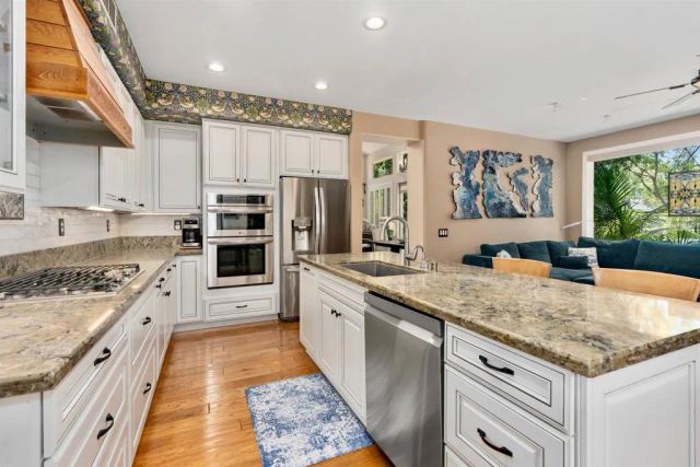 2704 W Canyon Avenue, San Diego, CA 92123