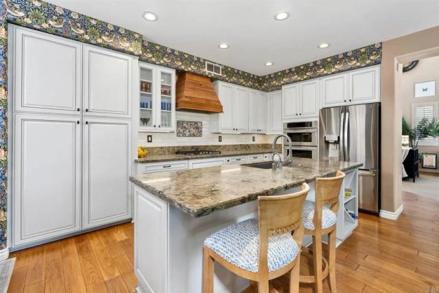 2704 W Canyon Avenue, San Diego, CA 92123