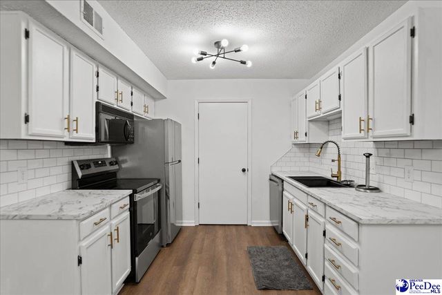 1219H Brittany Dr, Florence, SC 29501