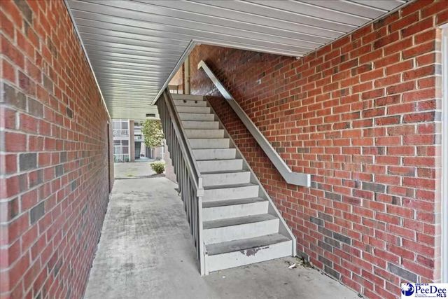 1219H Brittany Dr, Florence, SC 29501