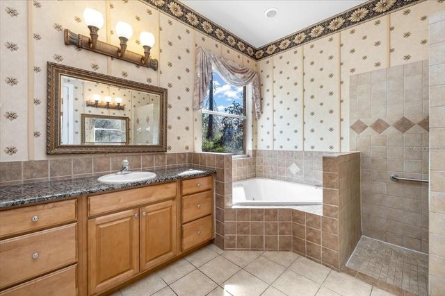 104 LINDSAY DRIVE, Palm Coast, FL 32137