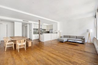 102 Fulton Street 0, New York (manhattan), NY 10038