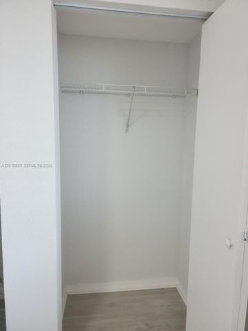 36 NW 6th Ave 809, Miami, FL 33128